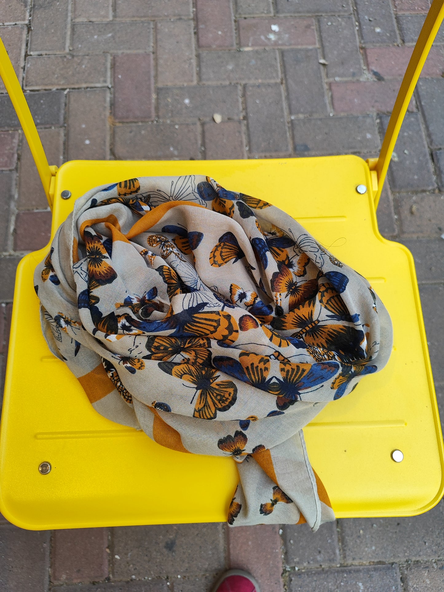 צעיף פרחוני - Image 2 by Punt roma