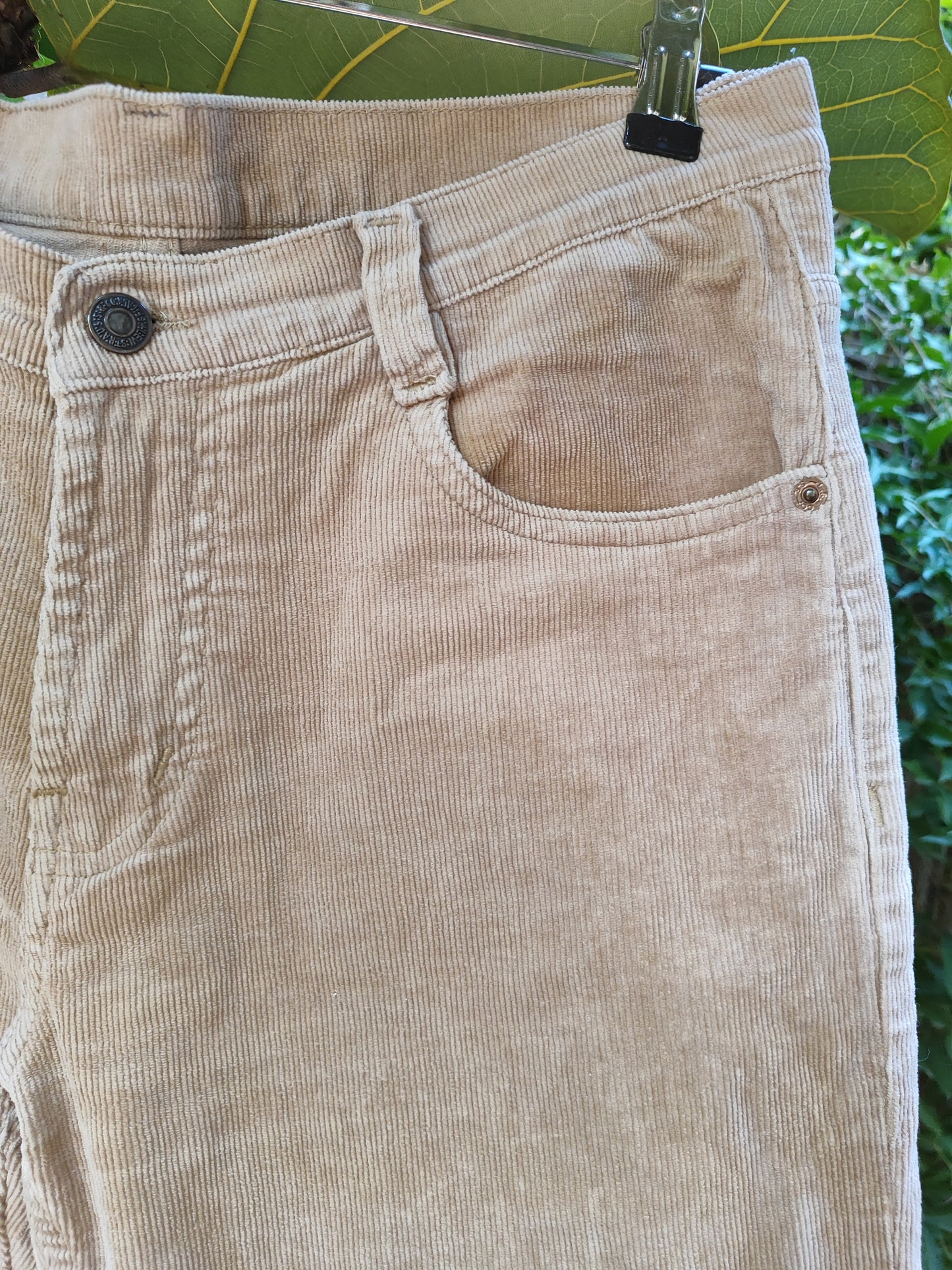 מכנס קורדרויי חום ליוויס קלאסיות - Image 4 by Levi's