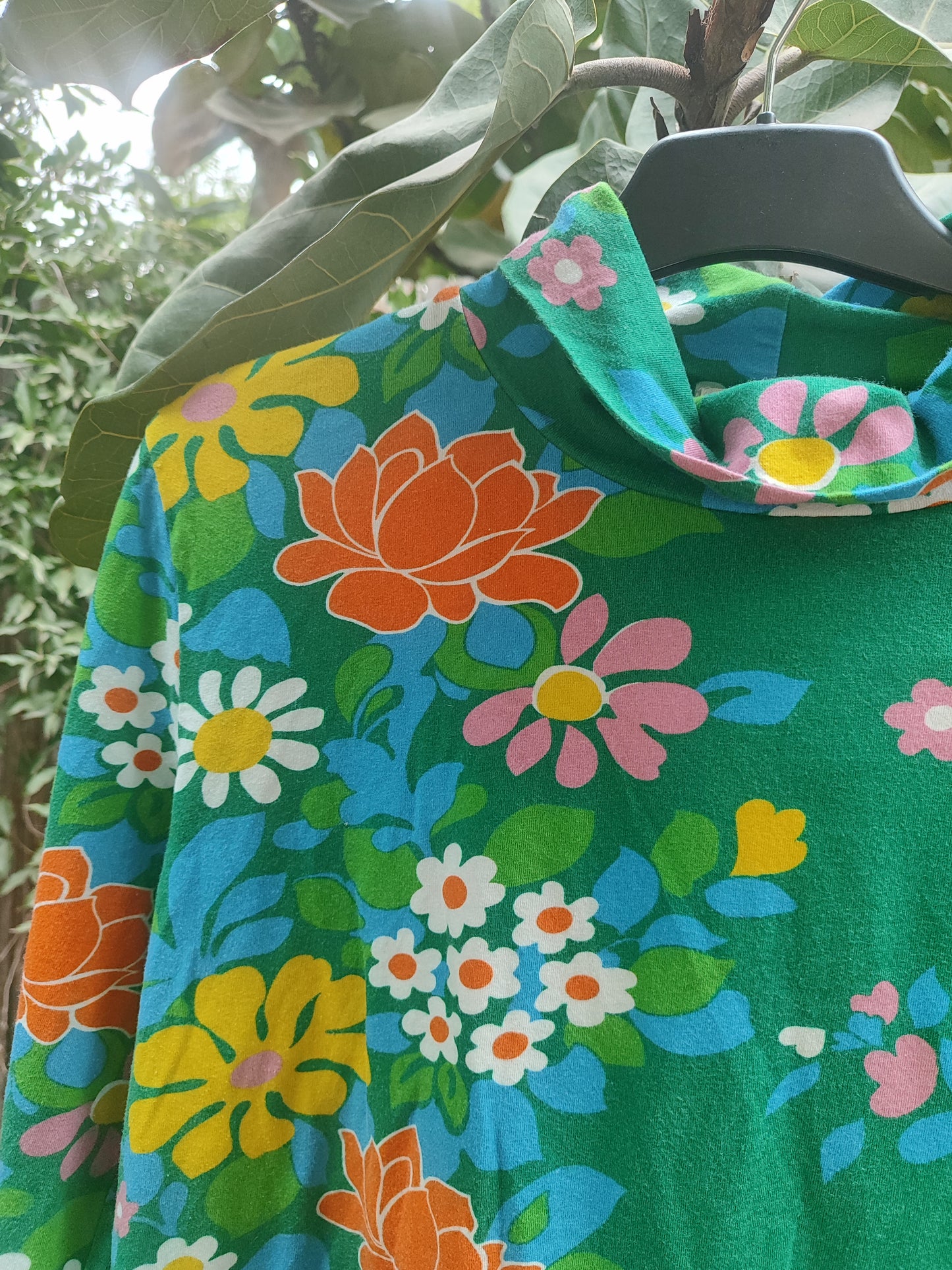 חולצה פרחונית וינטג' - Image 4 by katen kal