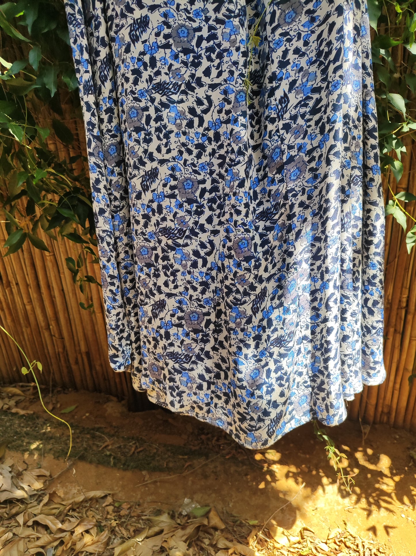 ZADIG&VOLTAIRE חצאית פרחונית בגווני כחול על רקע לבן