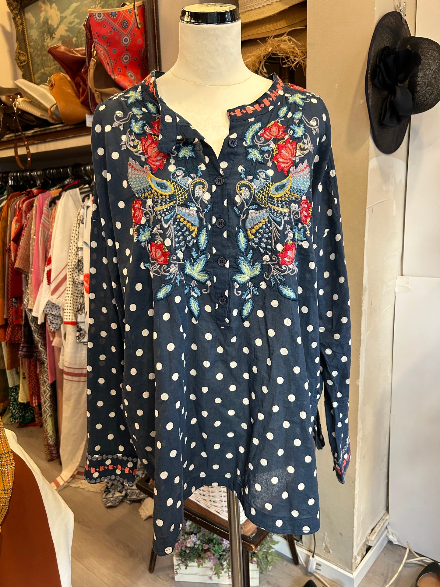 חולצה רקומה by Johnny Was - Size L - xl