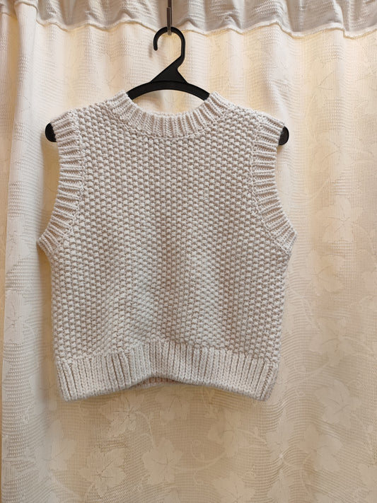 אפודת סריג קרמית מתקתקה  - Size XS