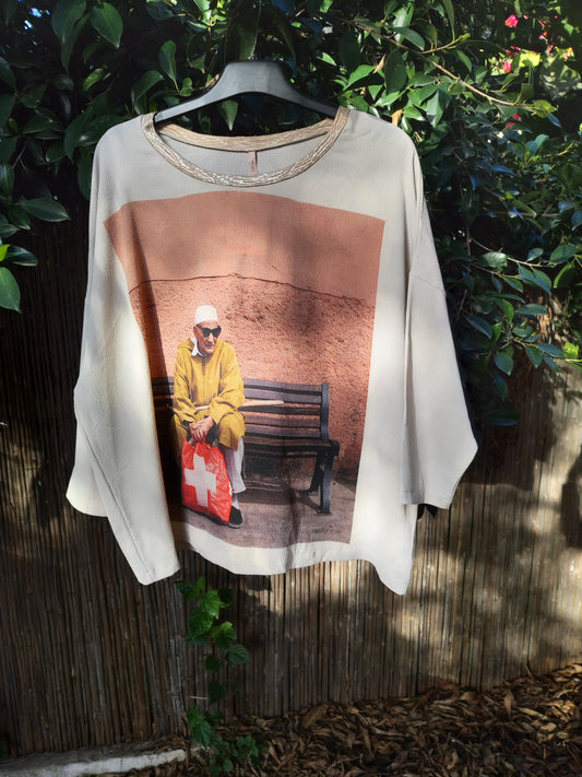 חולצת דפוס אומנות רחוב by מירית רודריג - Size XL