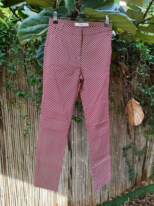 מכנסיים בורדו בשורות של קוי קרם by Mango - Size EU 36
