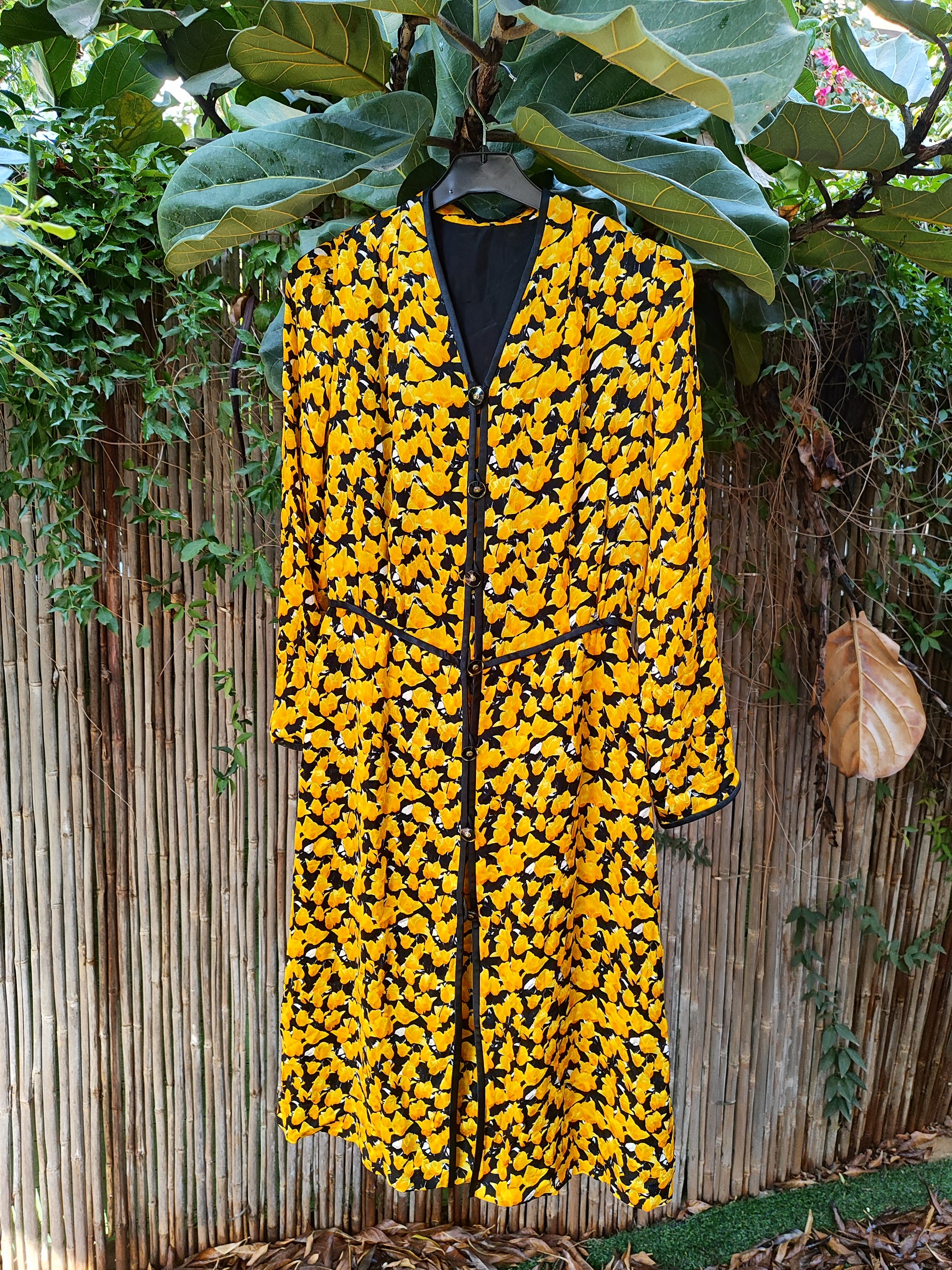 שמלת פרחים צפופים וינטג' צהובה  - Image 2