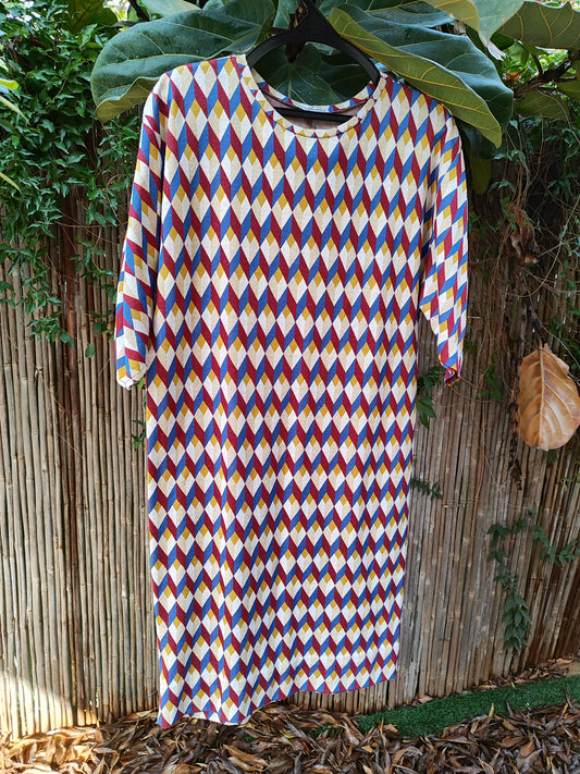 שמלת גיאומטרית בגוונים כחול חרדל בורדו - Image 2 by Zara