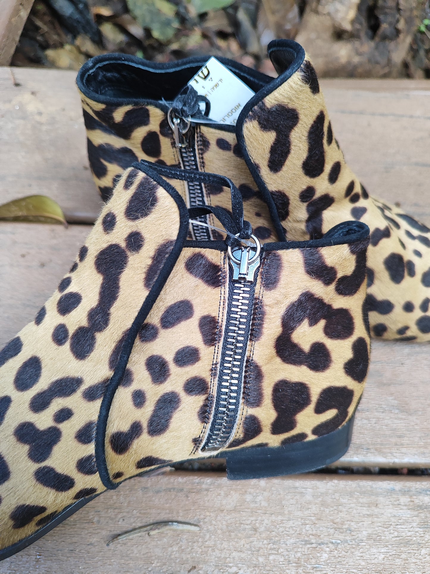 מגפיים מנומרים - Image 3 by Miu niu