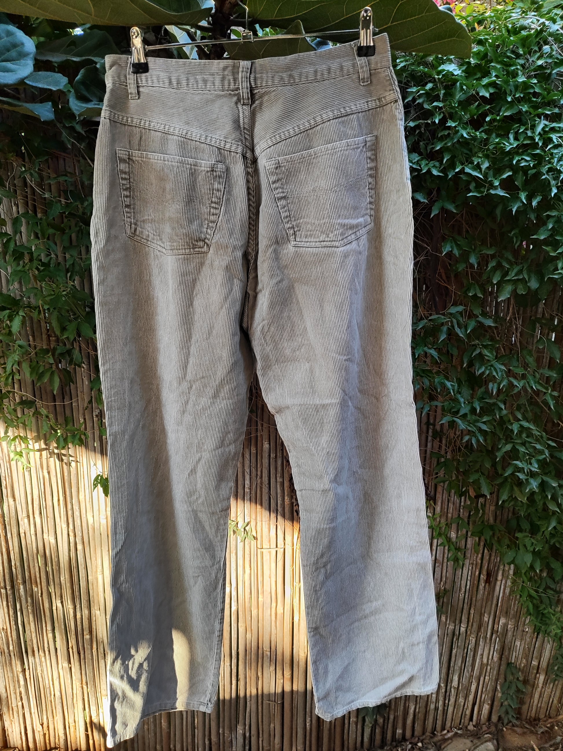 מכנסי קורדרוי אפורים קלאסים by EXP - Size One size