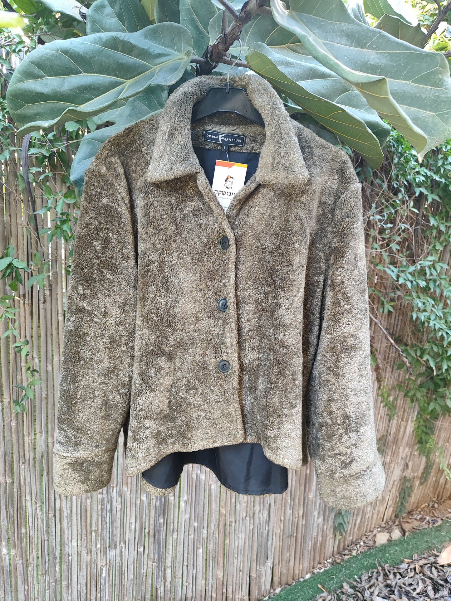 עליונית עבה בירוק כהה וסטיילי - Image 2 by Dorin Frankfurt