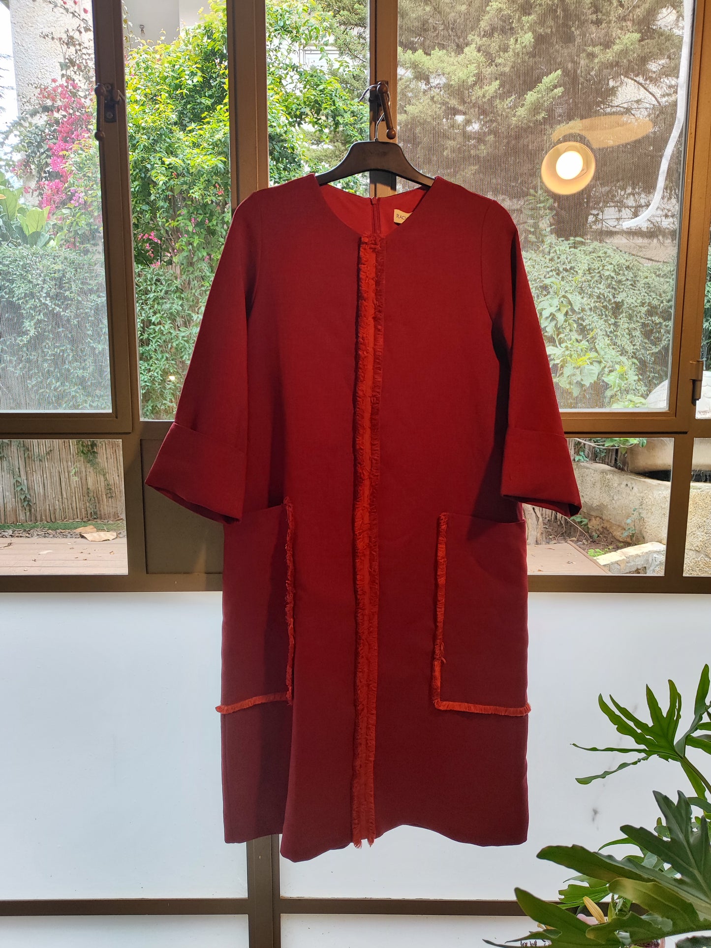 שמלת וינג' דובדבן ישרה בסופים פרוותיים - Image 3 by Rachel H