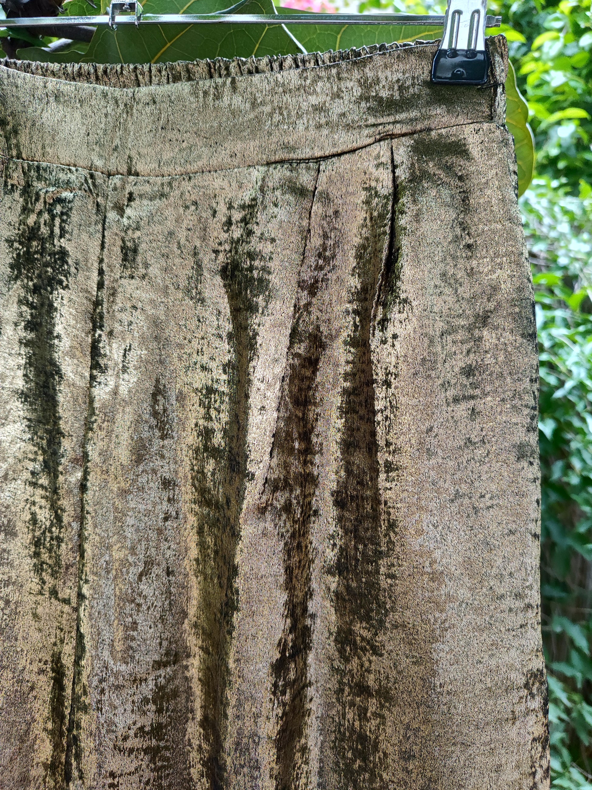 מכנסיי זהב וינטג׳ דקות בחגורת גומי אחורית - Image 3