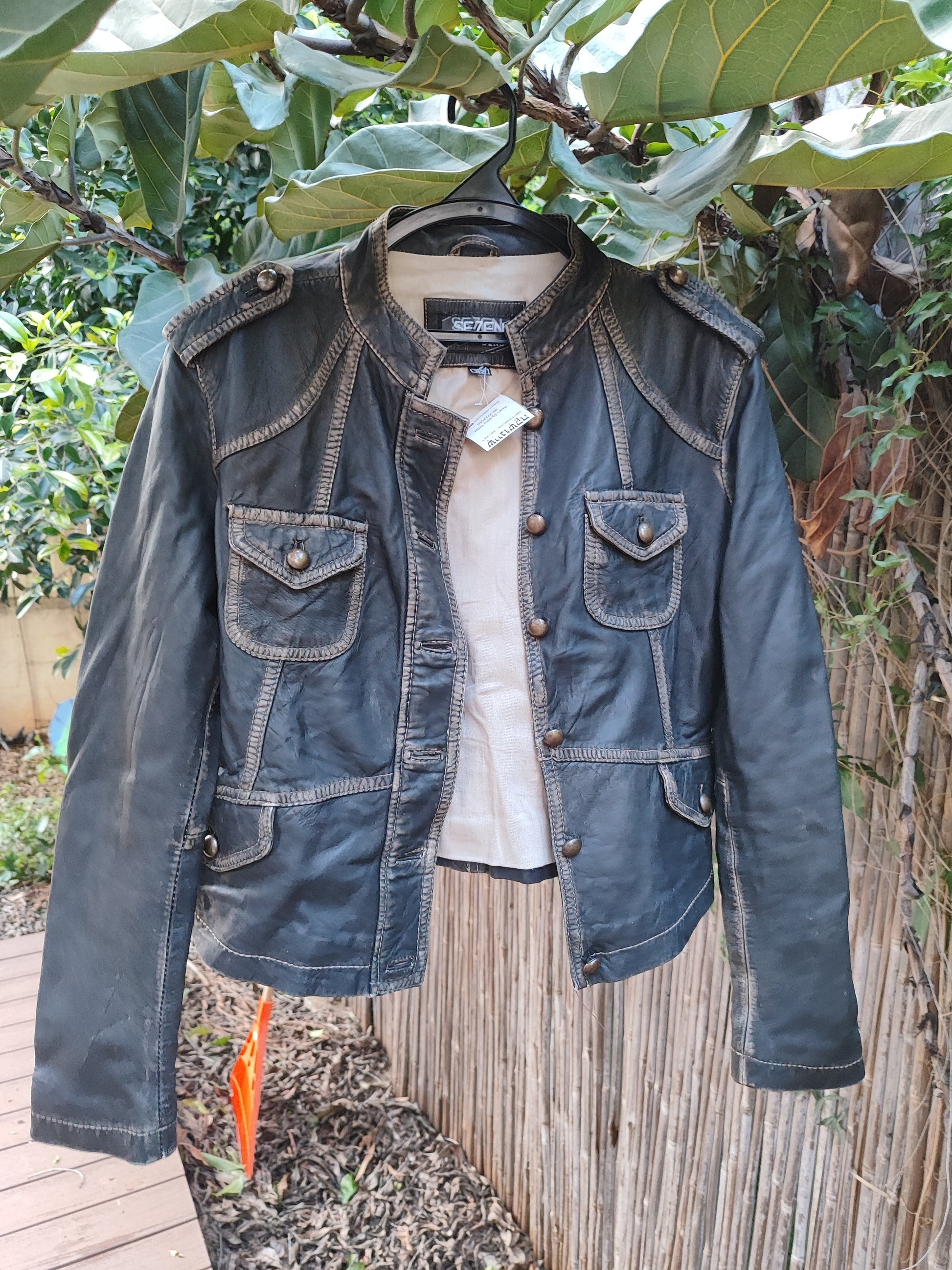 ז'קט עור וינטג' מעושן ומרהיב by Se7en - Size M-L