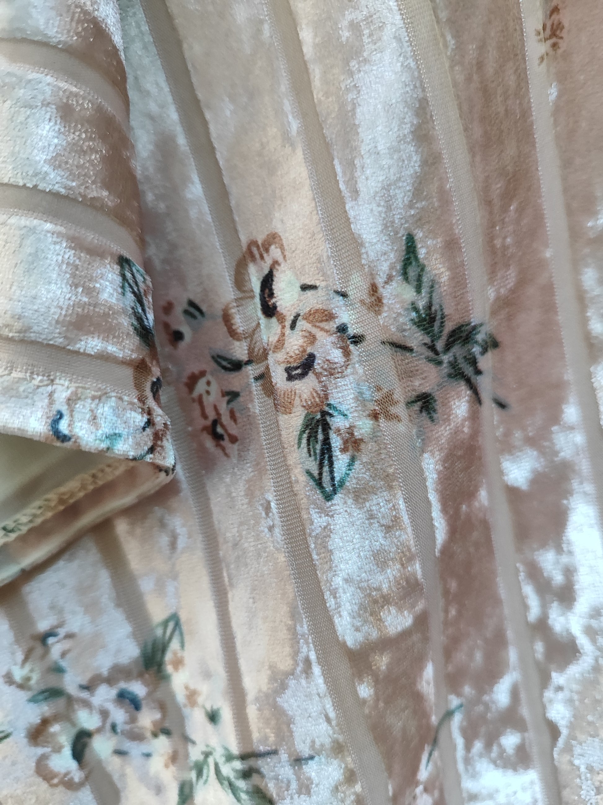 קימונו קצר פסים קטיפתים פרחוני - Image 4