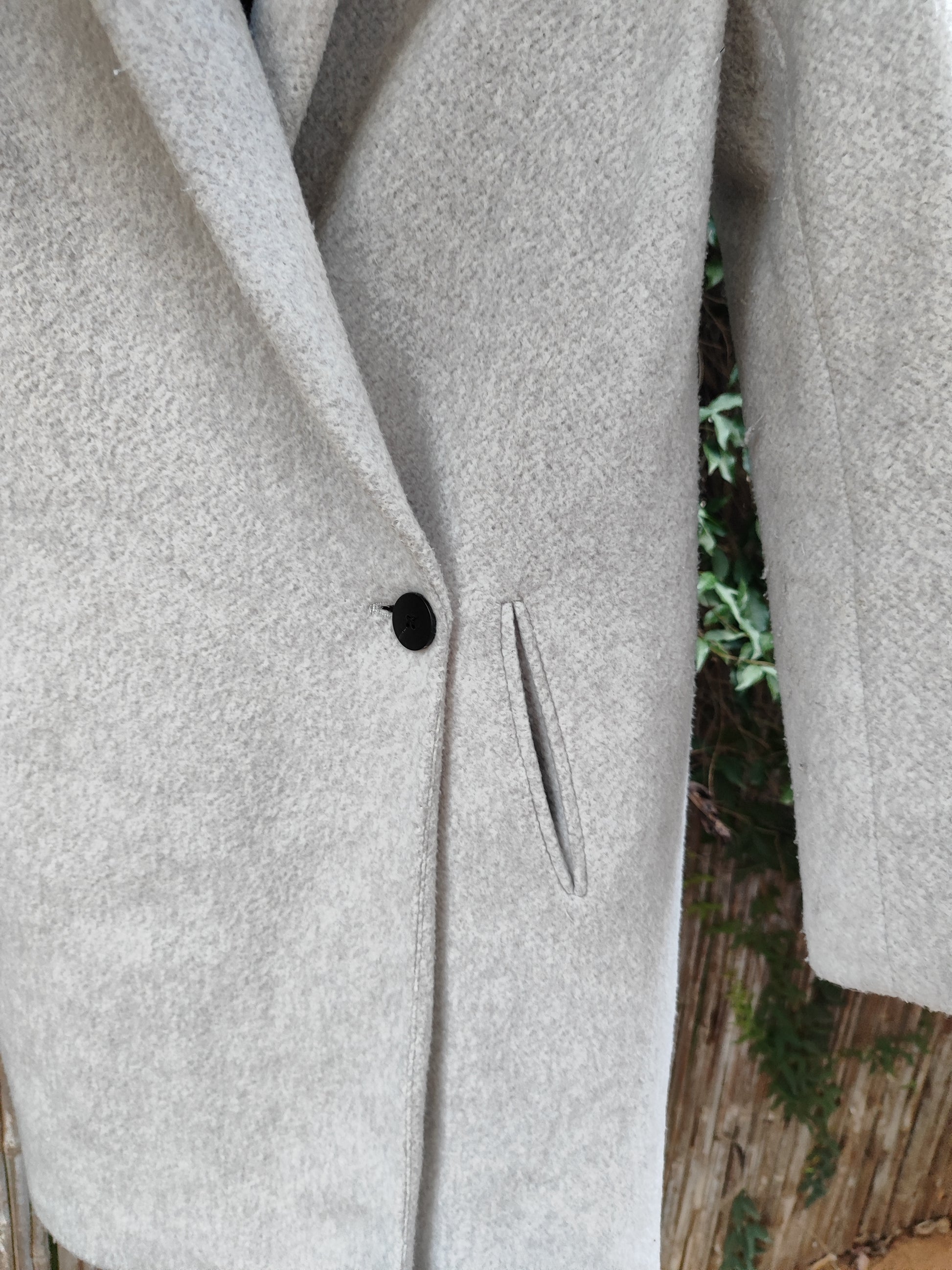 ג'קט עבה אפור בהיר קלאסי וחתיכי - Image 5 by Zara Basic