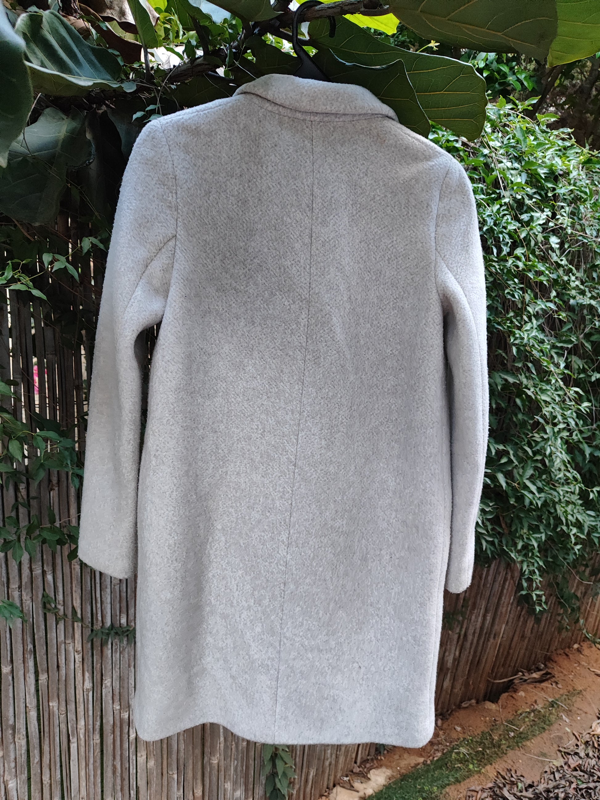 ג'קט עבה אפור בהיר קלאסי וחתיכי - Image 6 by Zara Basic