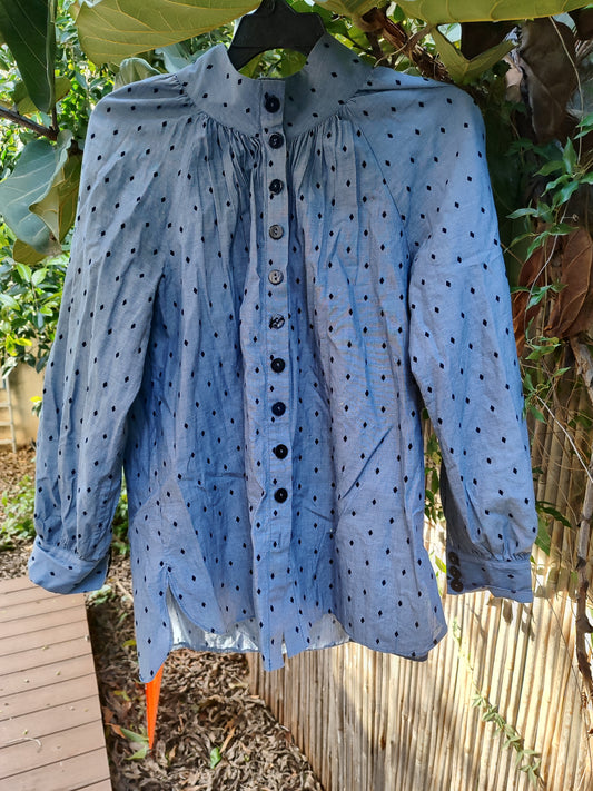 חולצת כפתורים בכווצים ומעוייני קטיפה  by Massimo Dutti - Size M