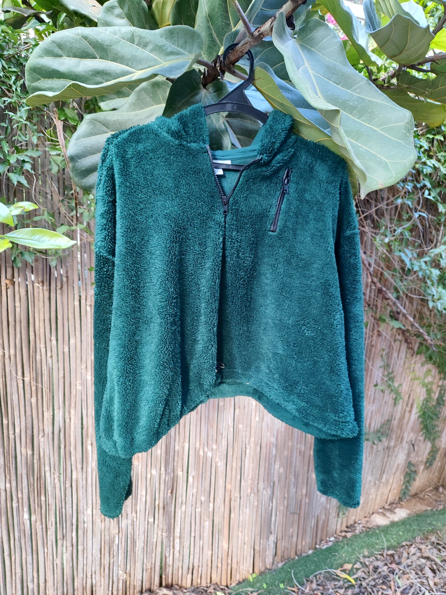 קפוצ'ון פליז ירוק בקבוק בחצי רוכסן  - Image 3 by Topshop