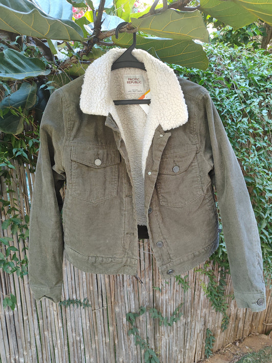 ג׳קט קורדרויי ירוק חאקי פרוותי פנימי  - Image 3 by Pacific Republic