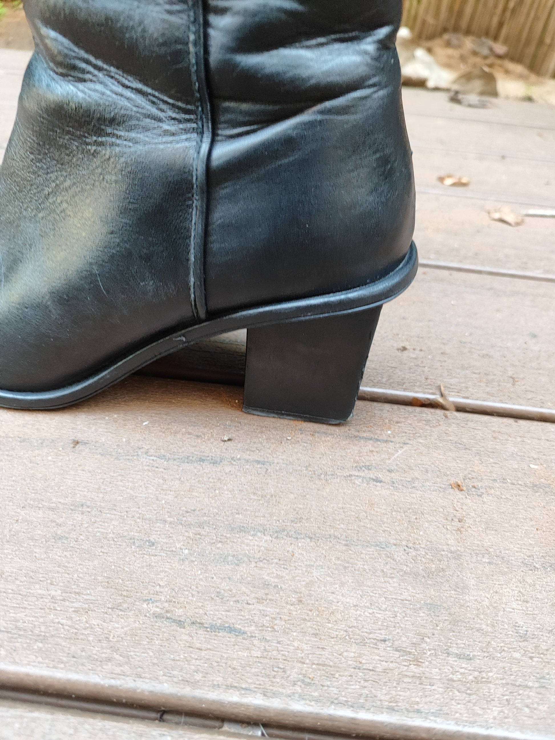 מגפיים שחורים אלגנטיים שפיץ חד  - Image 2 by ZARA