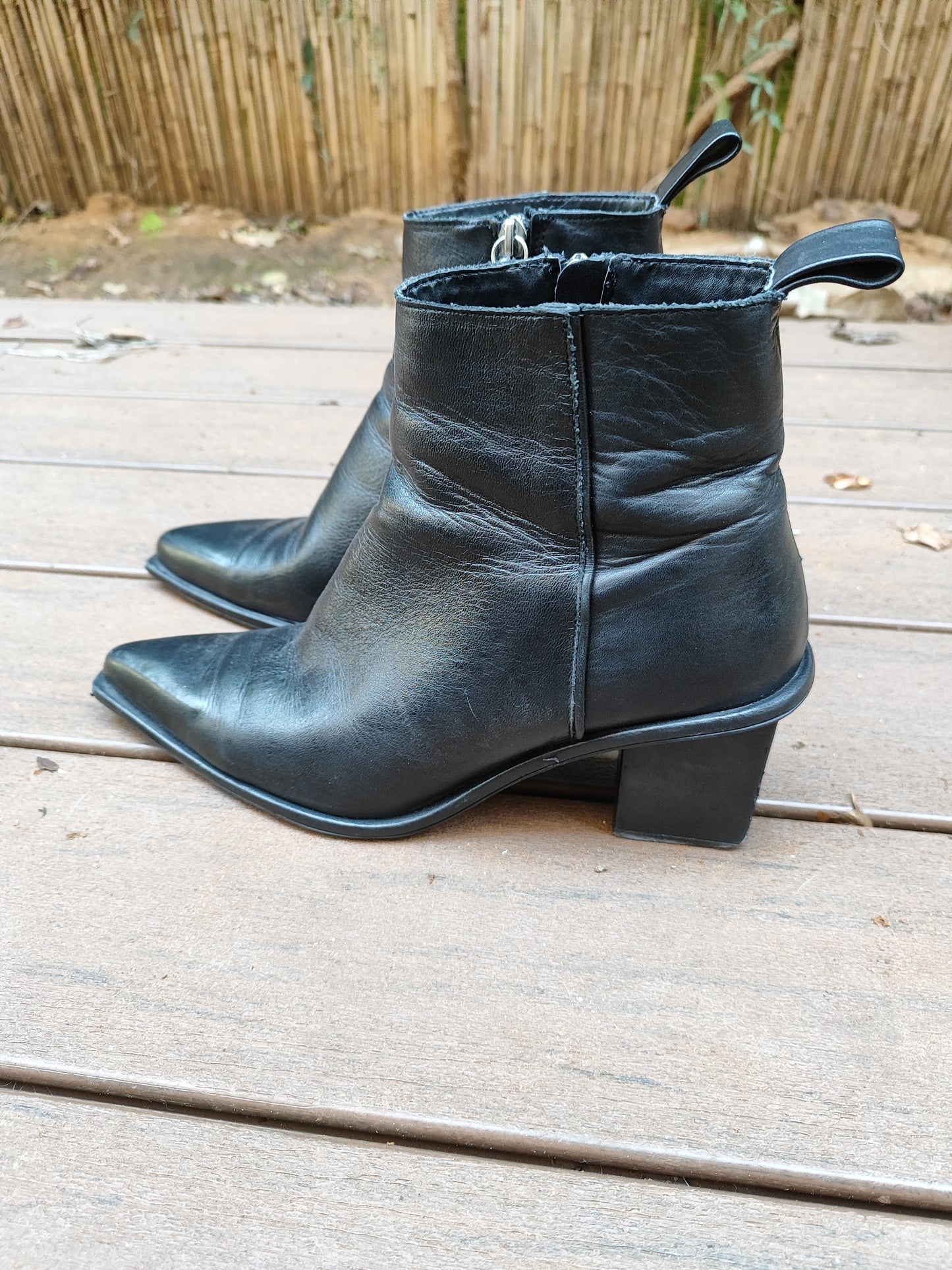 מגפיים שחורים אלגנטיים שפיץ חד  - Image 4 by ZARA