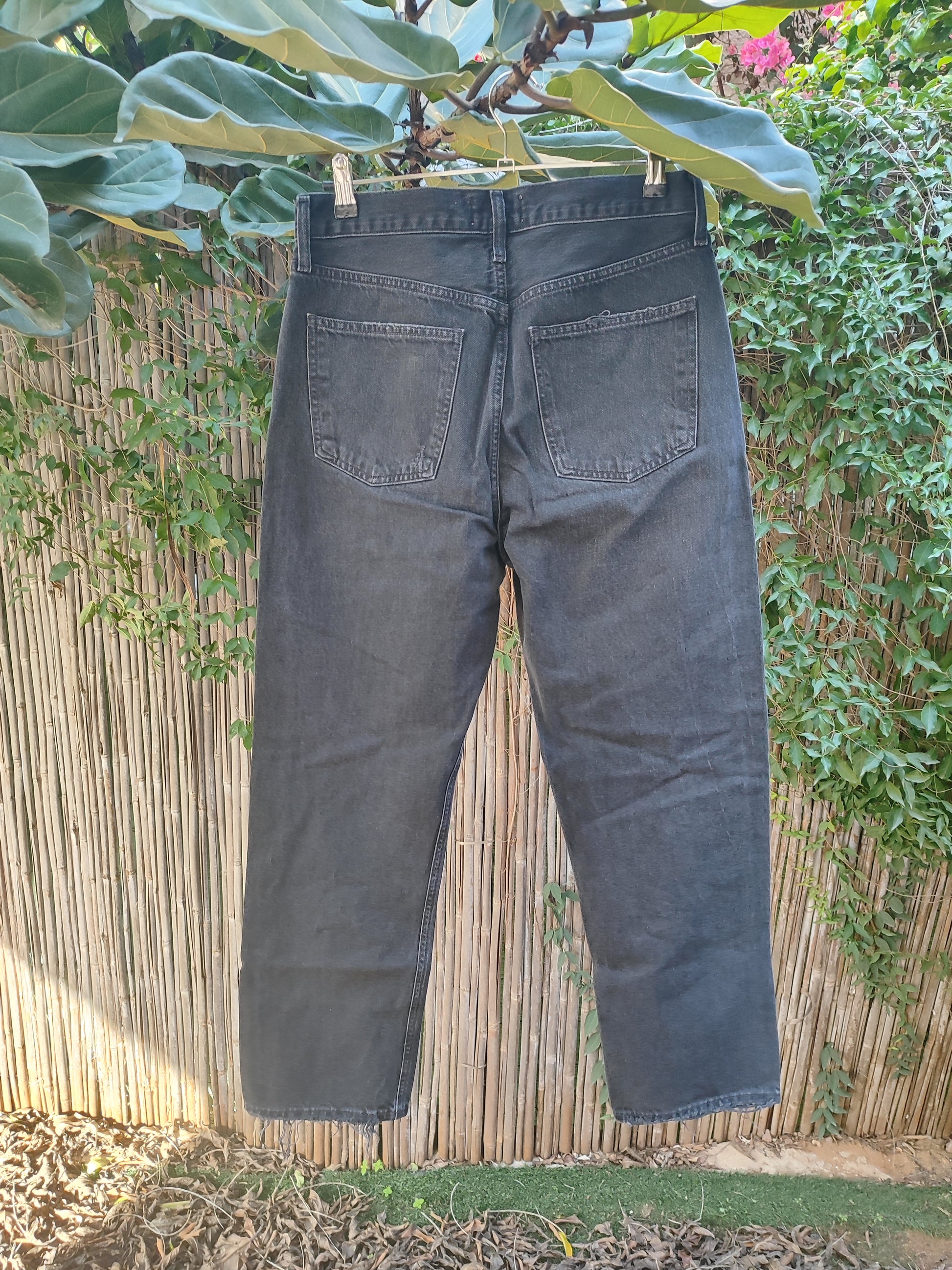 מכנסי ג'ינס שחורים גזרה גבוהה - Image 3 by Agolde