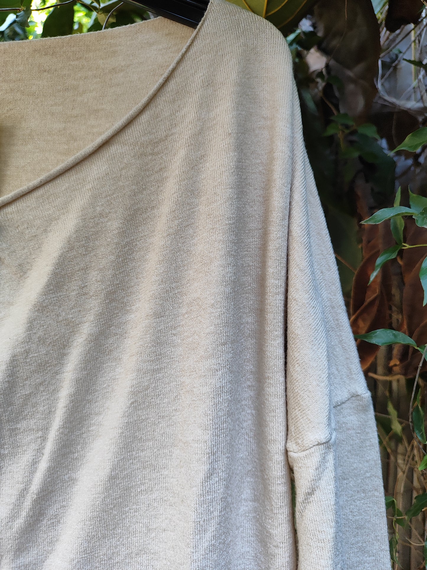 שמלה/טוניקה סריג בכיפול כפתור וכיסים ייחודיים - Image 4 by Anny Look