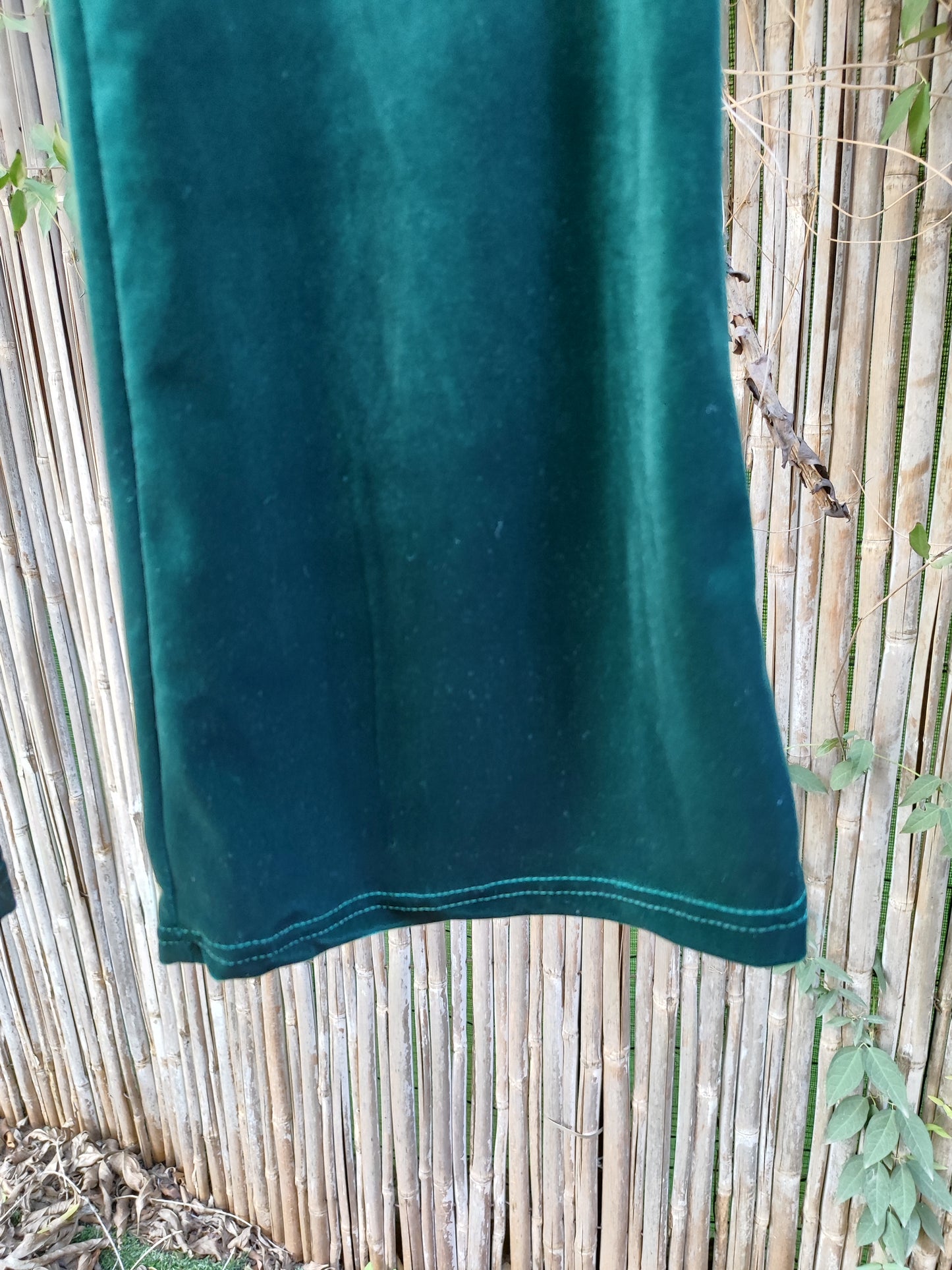 מכנסים קטיפתי ירוק כהה רחב קרסוליים - Image 2