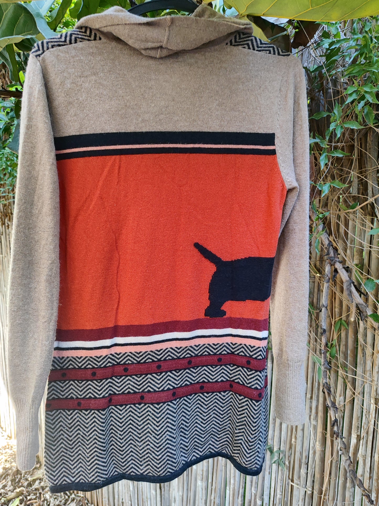 סוודר גולף נשפך עם כלבלב בתוך כתום  - Image 4 by Taifun