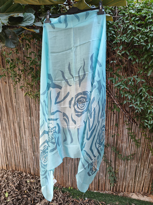 צעיף משי תכלת שושנים בכחול - Image 9