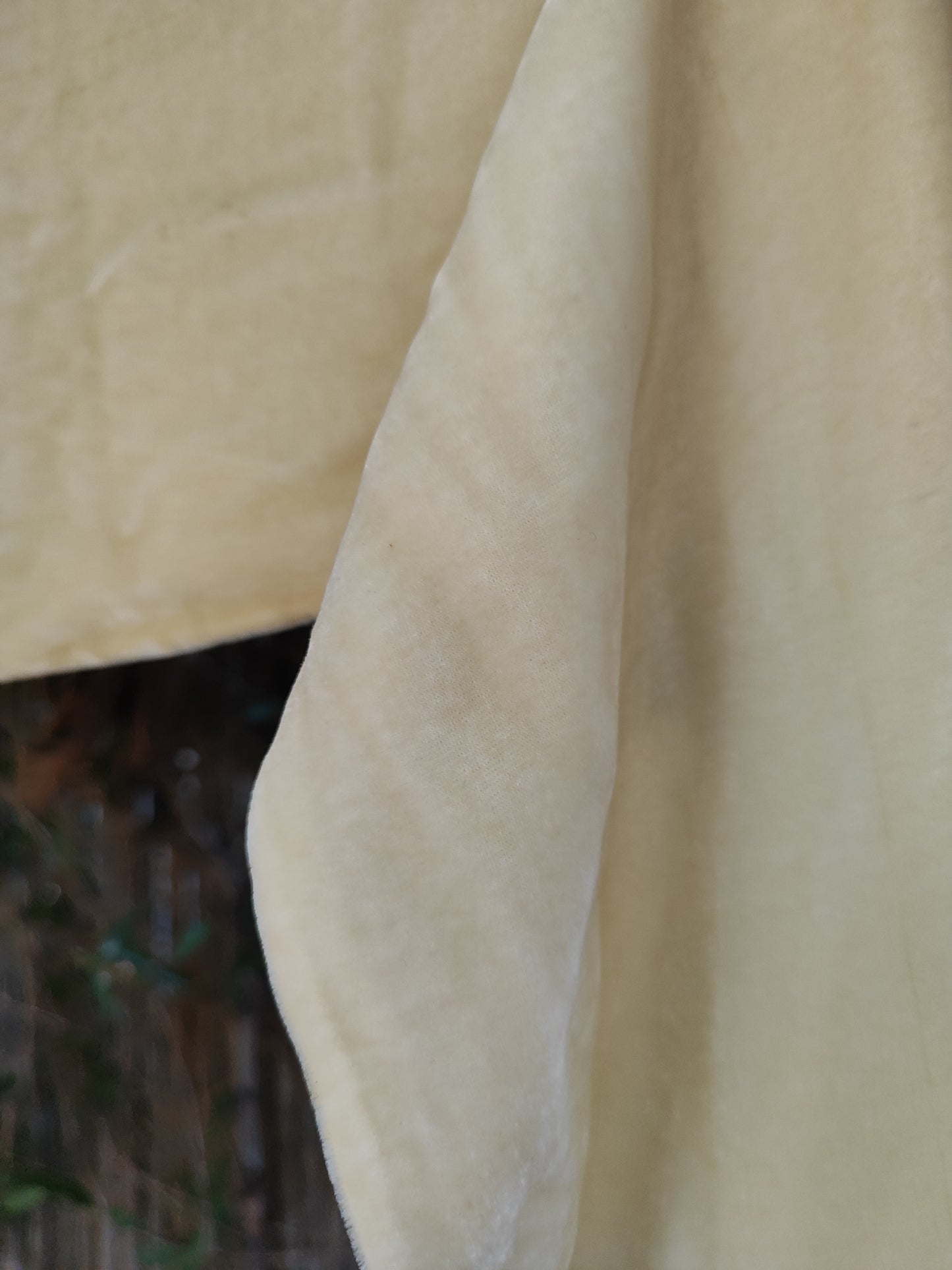 צעיף קטיפתי עם פרנזים - Image 3