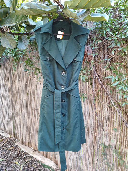 טרנצ ללא שרוולים ירוק עמוק ומשגע  - Image 3 by Golbary