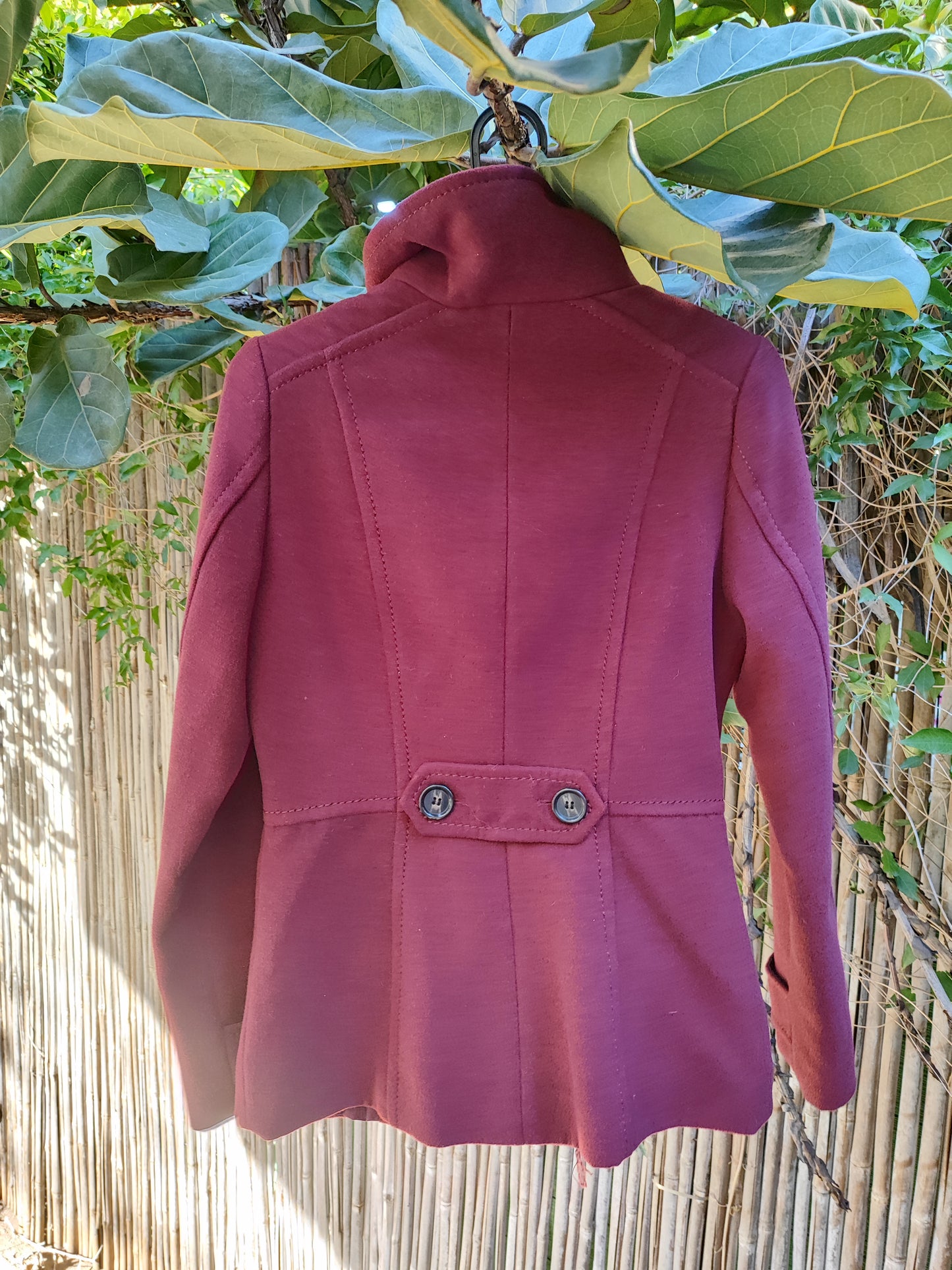 ג'קט בצבע יין בשתי שורות כפתורים  - Image 4 by H&M