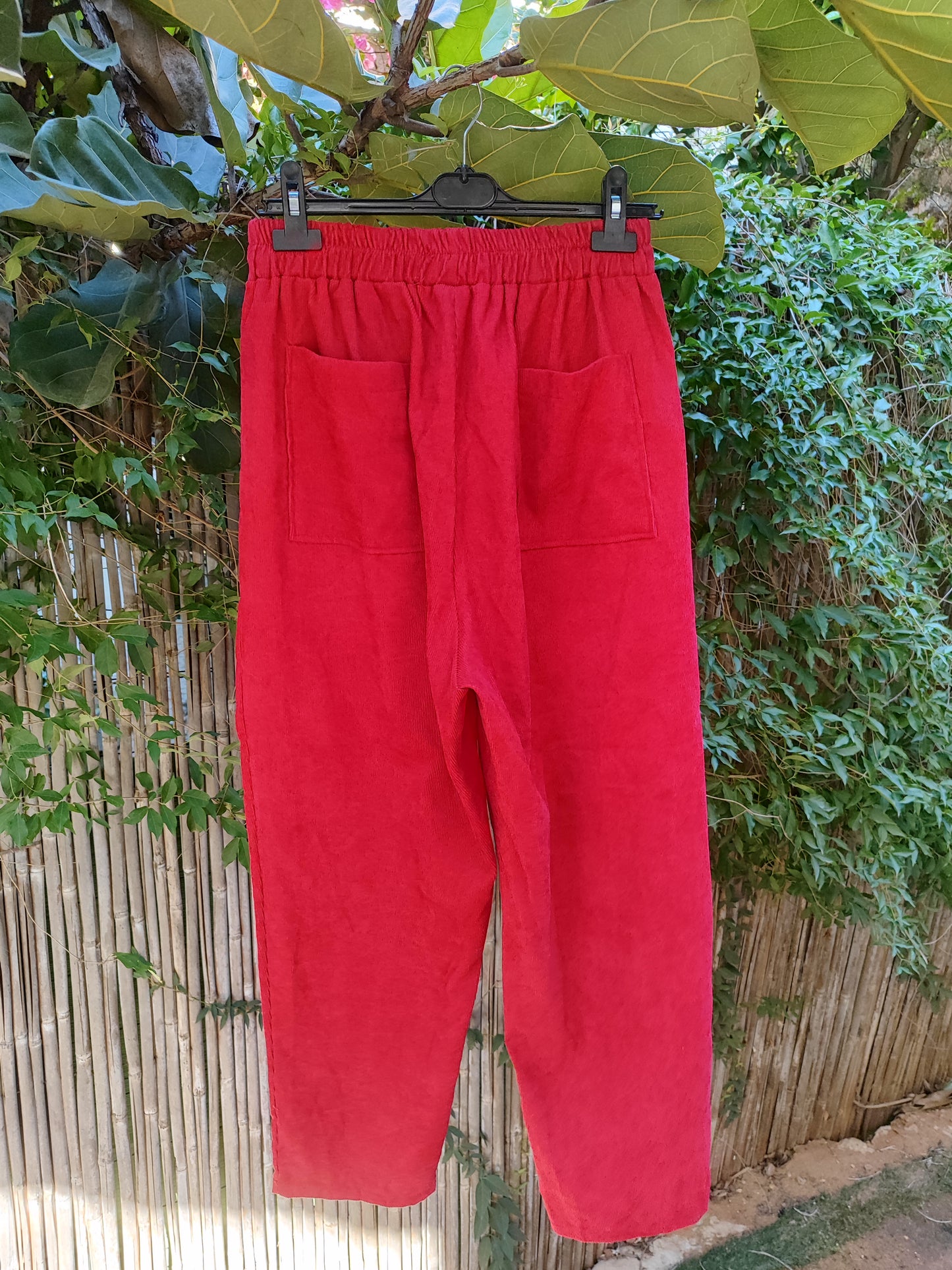 מכנסיים אדומים קורדרויי בכיסים מרובעים במראה וינטג' - Image 2