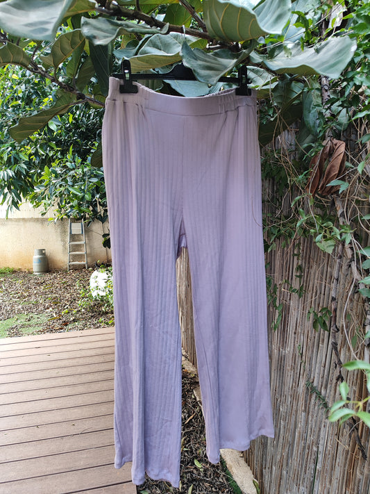 חדש אאוטלט מעצבים Northern Star. מכנסיים בד רכים בסגול לילך - Image 5 by Northern Star