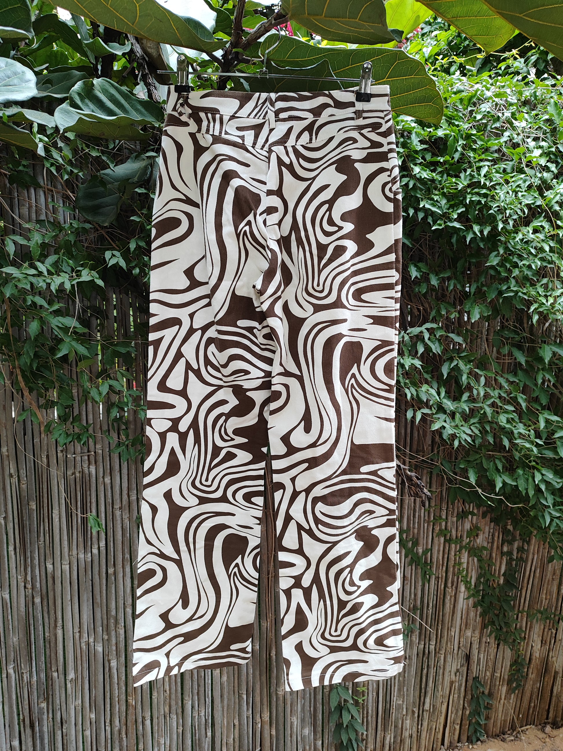 מכנסיים בתעתועי חום קרם ייחודיים - Image 4