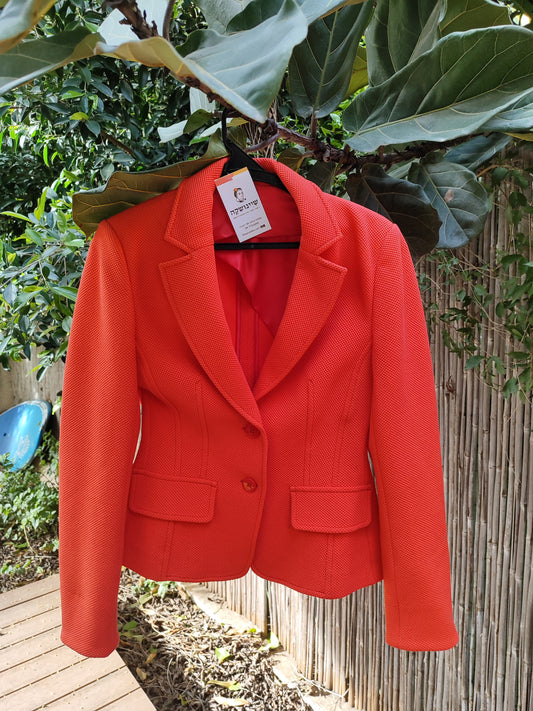 Marc Cain  בלייזר כתום באריזה גסה וייחודית - Image 4 by Marc Cain