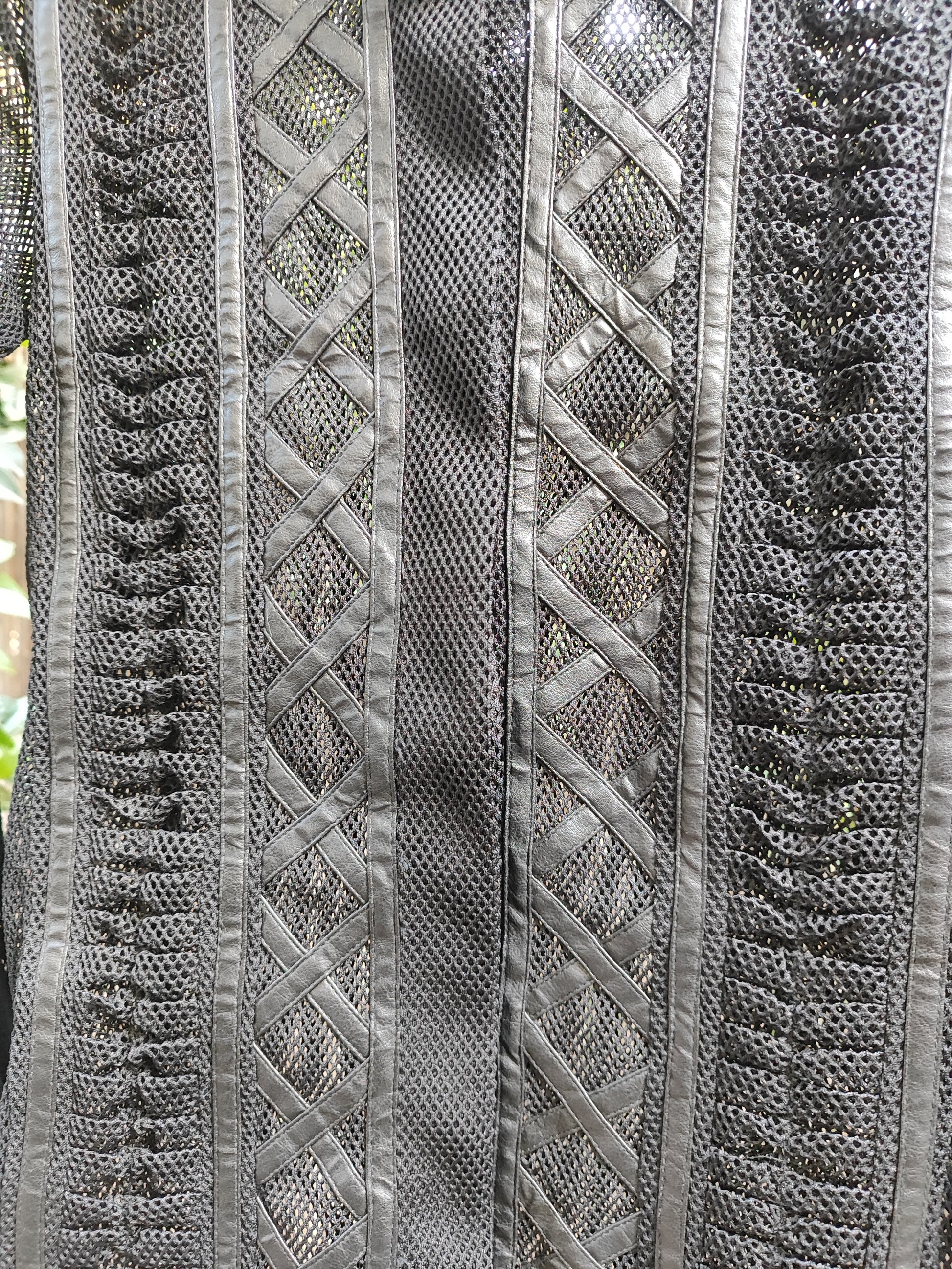 חולצה רשת שחורה - Image 7 by Escada Couture