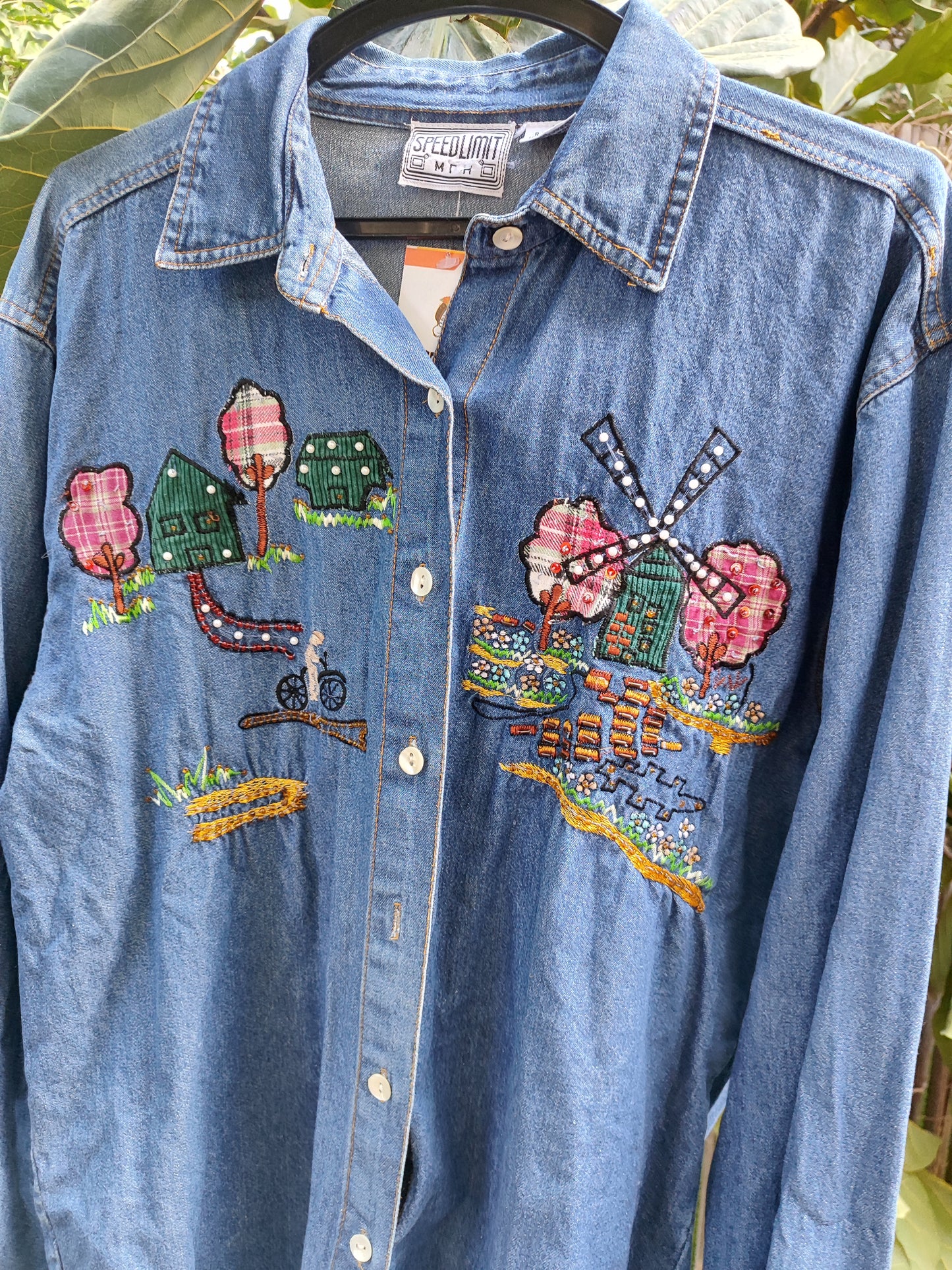 חולצת ג'ינס רקומה - Image 5 by ECOLIMIT