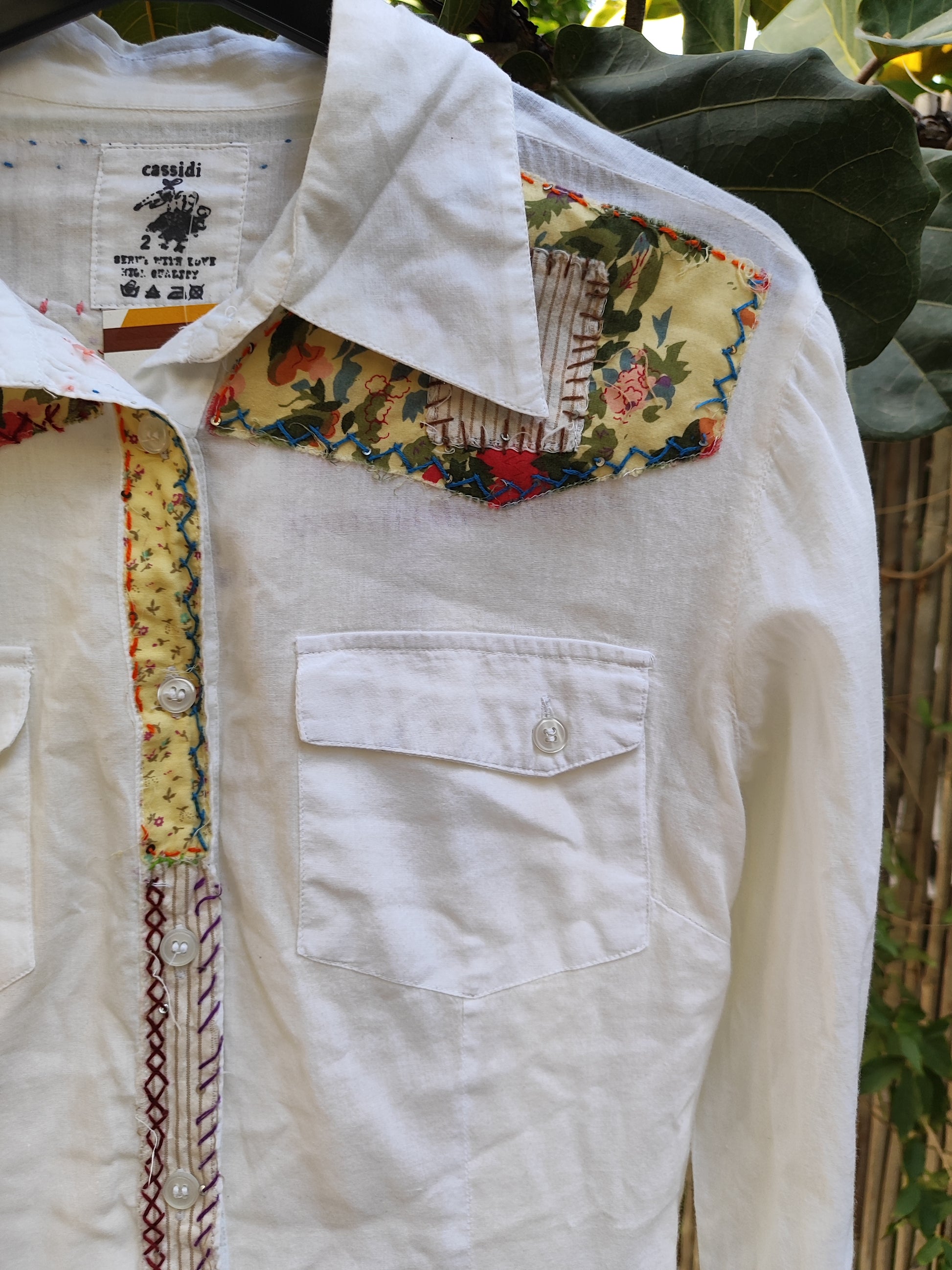 חולצה לבנה מעוטרת by casadi - Size S