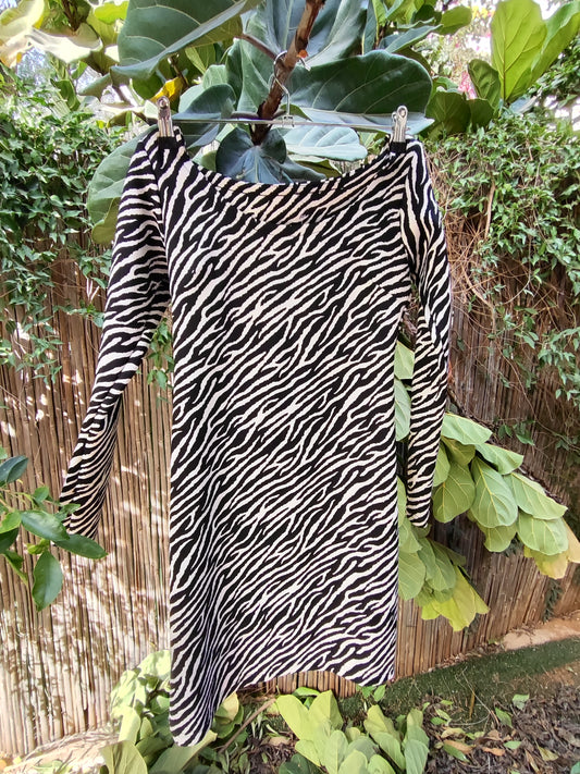 שמלת זברה מודפסת - Image 4 by Dorin Tal