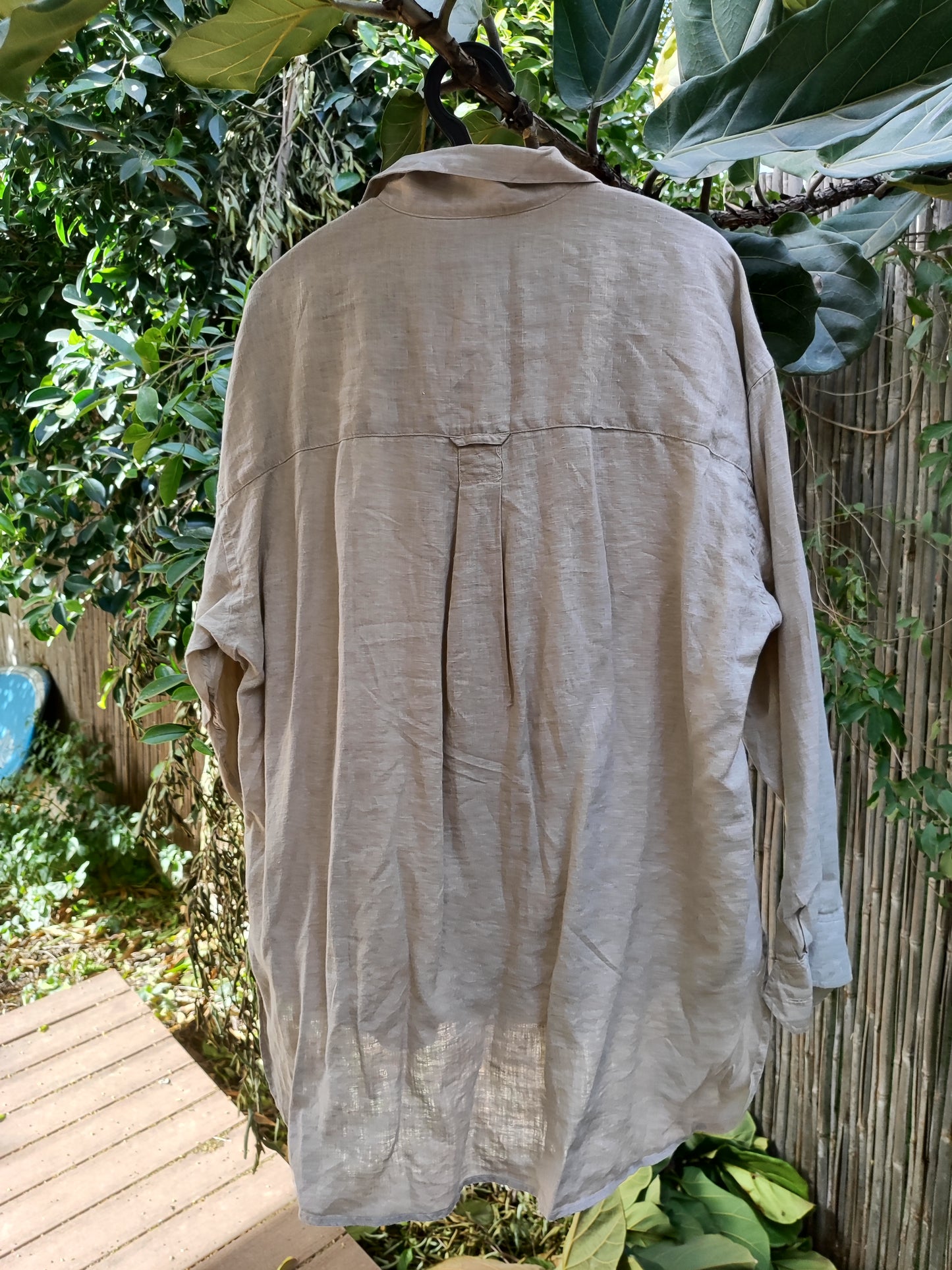 חולצה ארוכה Hagara - Image 5 by Hagara