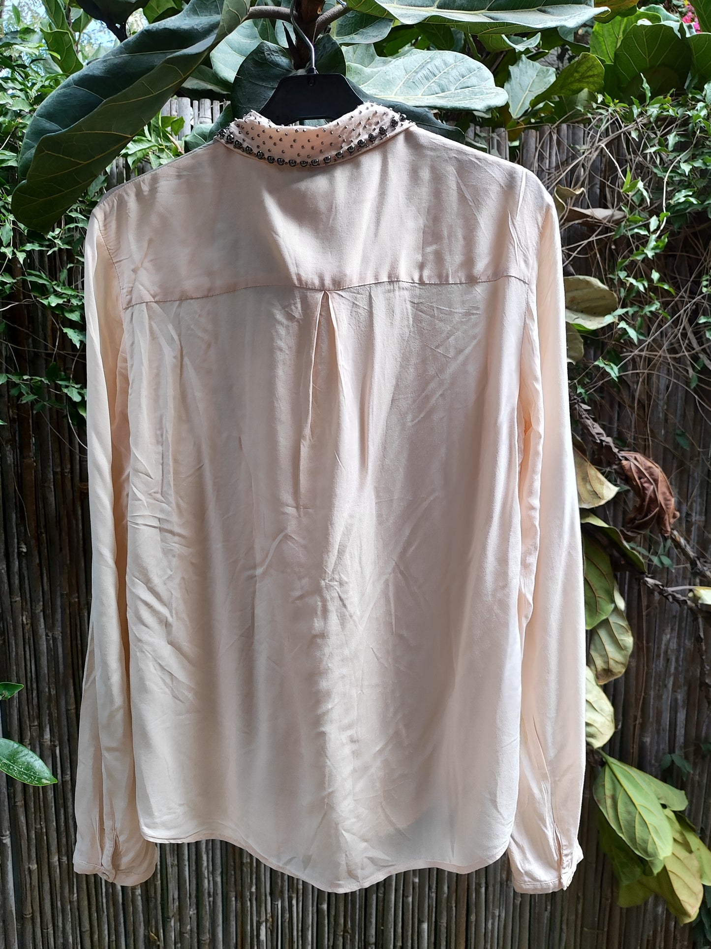 Scotch & Soda  חולצה מכופתרת בפסטל דש בניטים  by Scotch & Soda - Size M-L