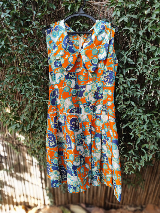 שמלת וינטג׳ פרחונית משמחת ללא שרוולים - Image 3 by וינטג' 