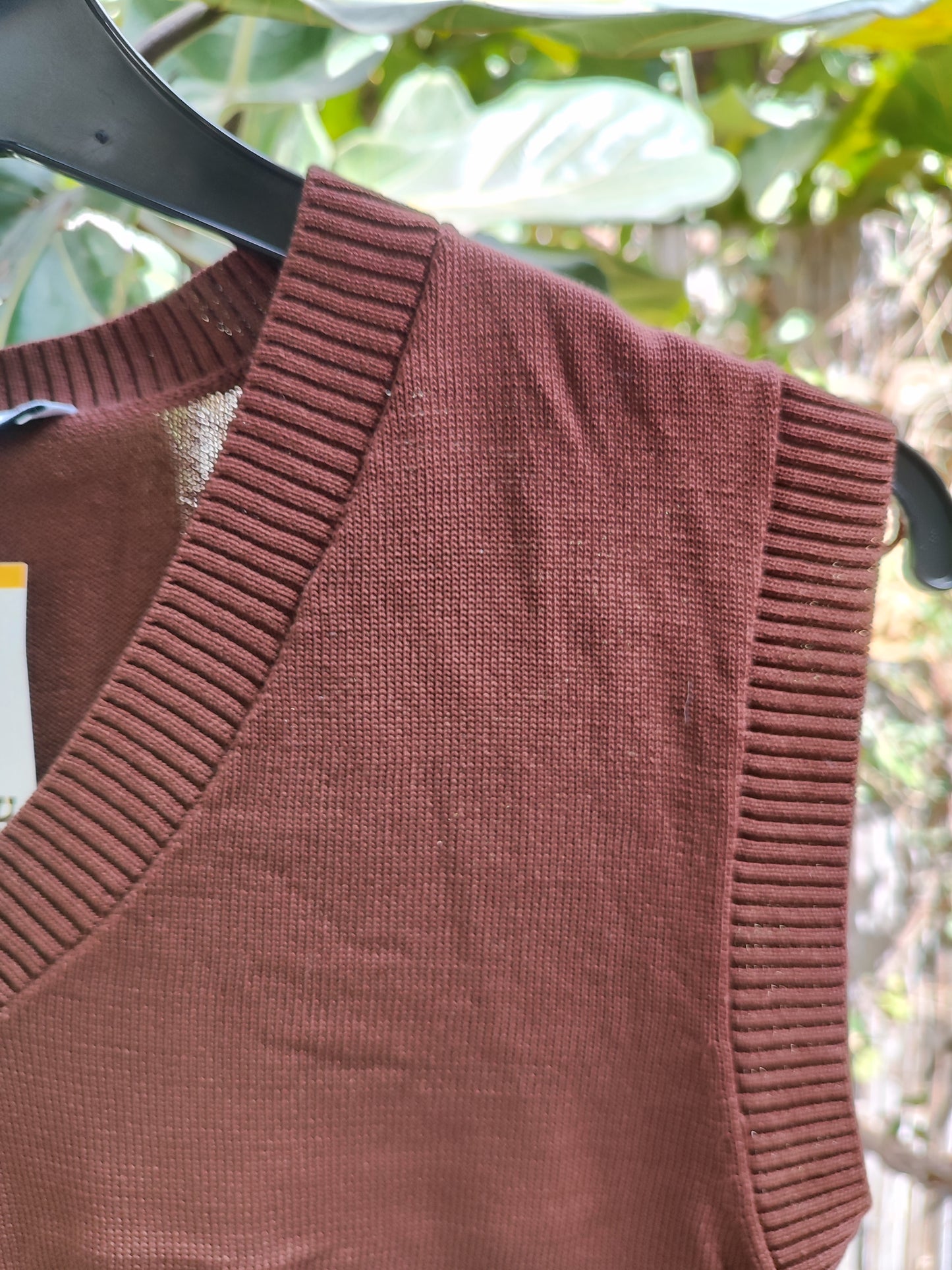 וסט סרוג חום מתוק וקלאסי  by Zara - Size S-M