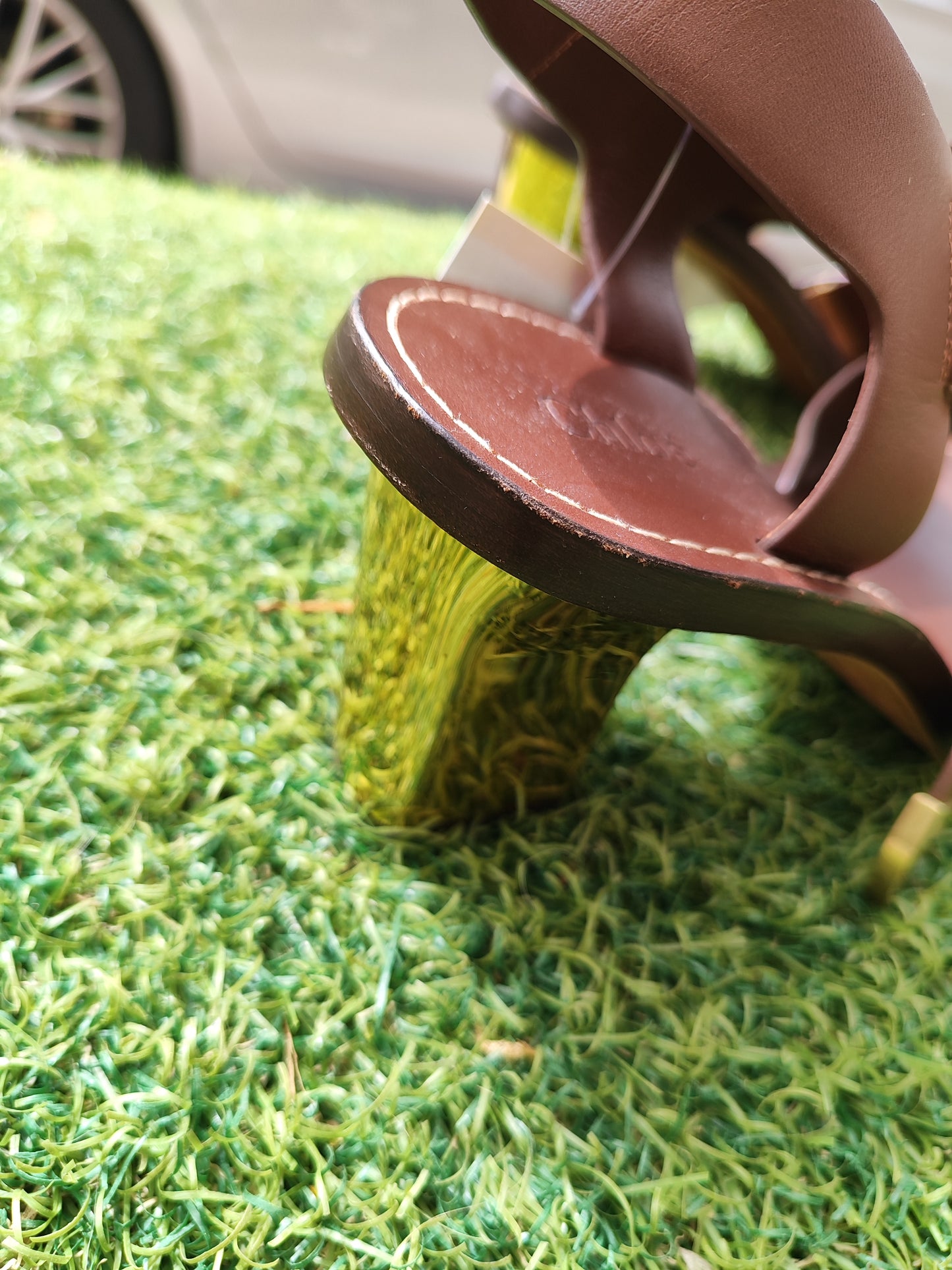  Chloé סנדל עור חום בסוף מוזהב - Image 2 by Chloé