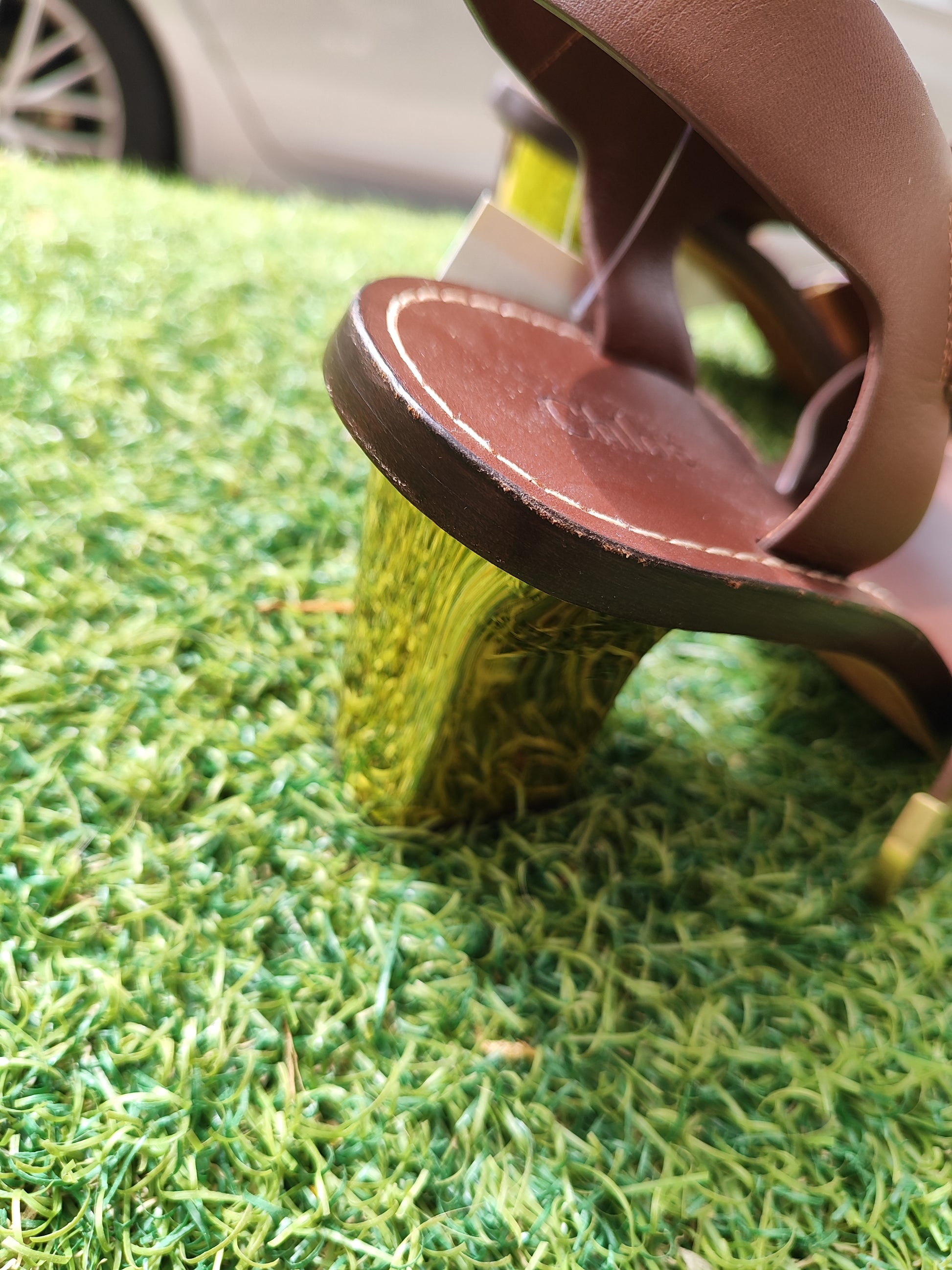  Chloé סנדל עור חום בסוף מוזהב - Image 2 by Chloé