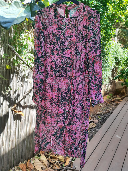 שמלת וינטג' פרחונית ורודה רחבה אורירית - Image 2 by H&M