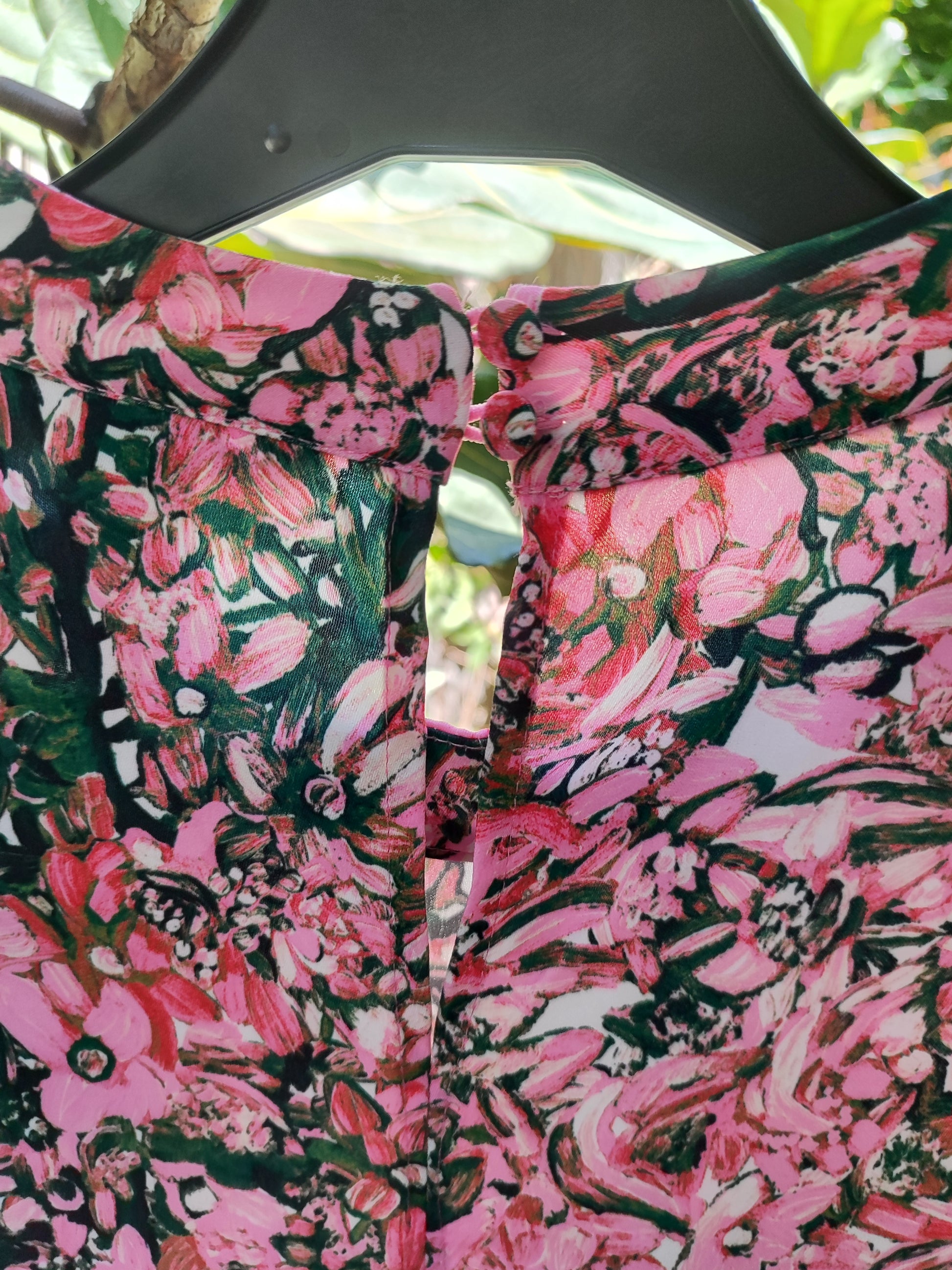 שמלת וינטג' פרחונית ורודה רחבה אורירית - Image 3 by H&M