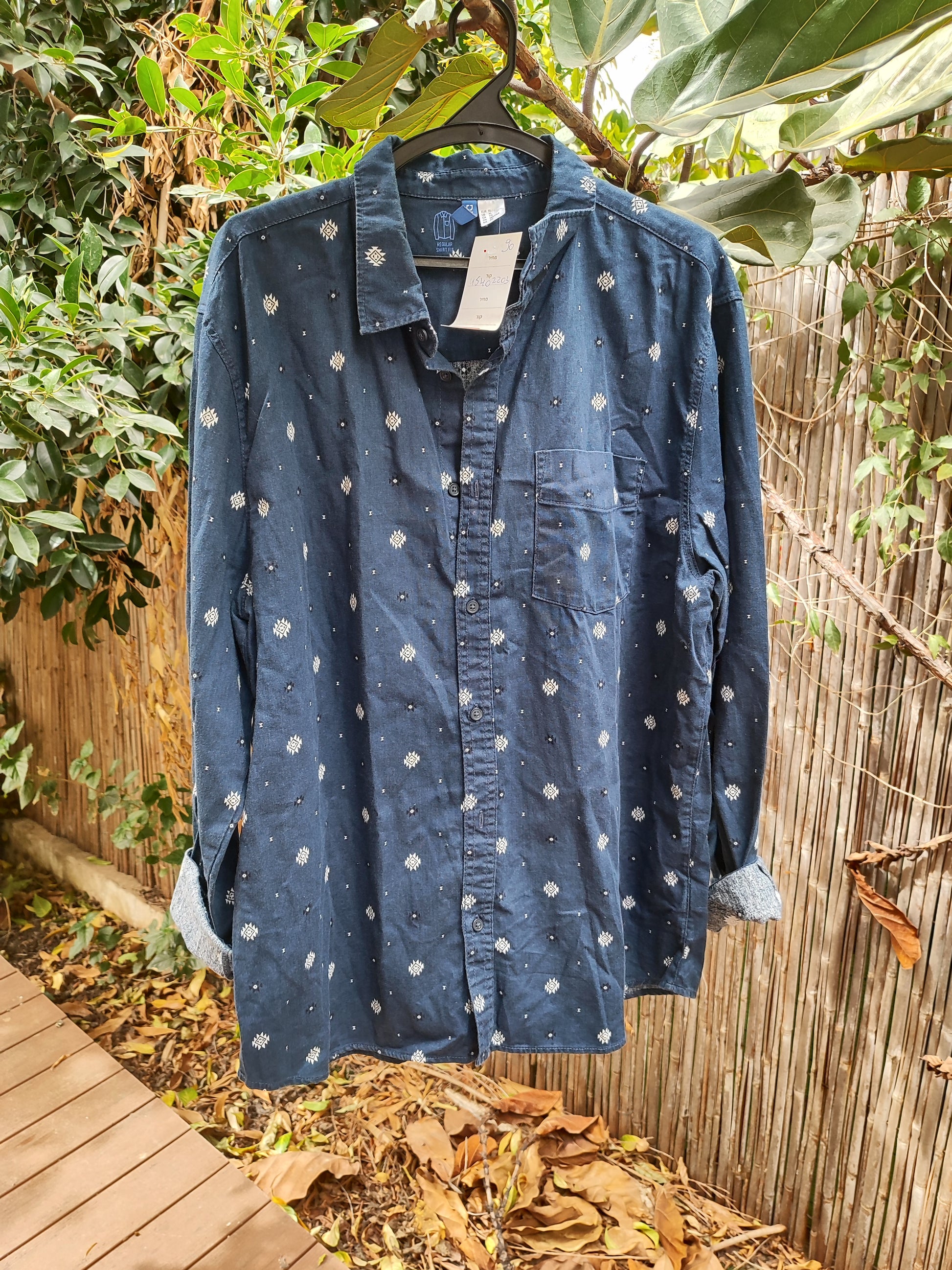 חולצה מכופתרת כחולה בהדפס בוהמי מפוזר - Image 3 by H&M