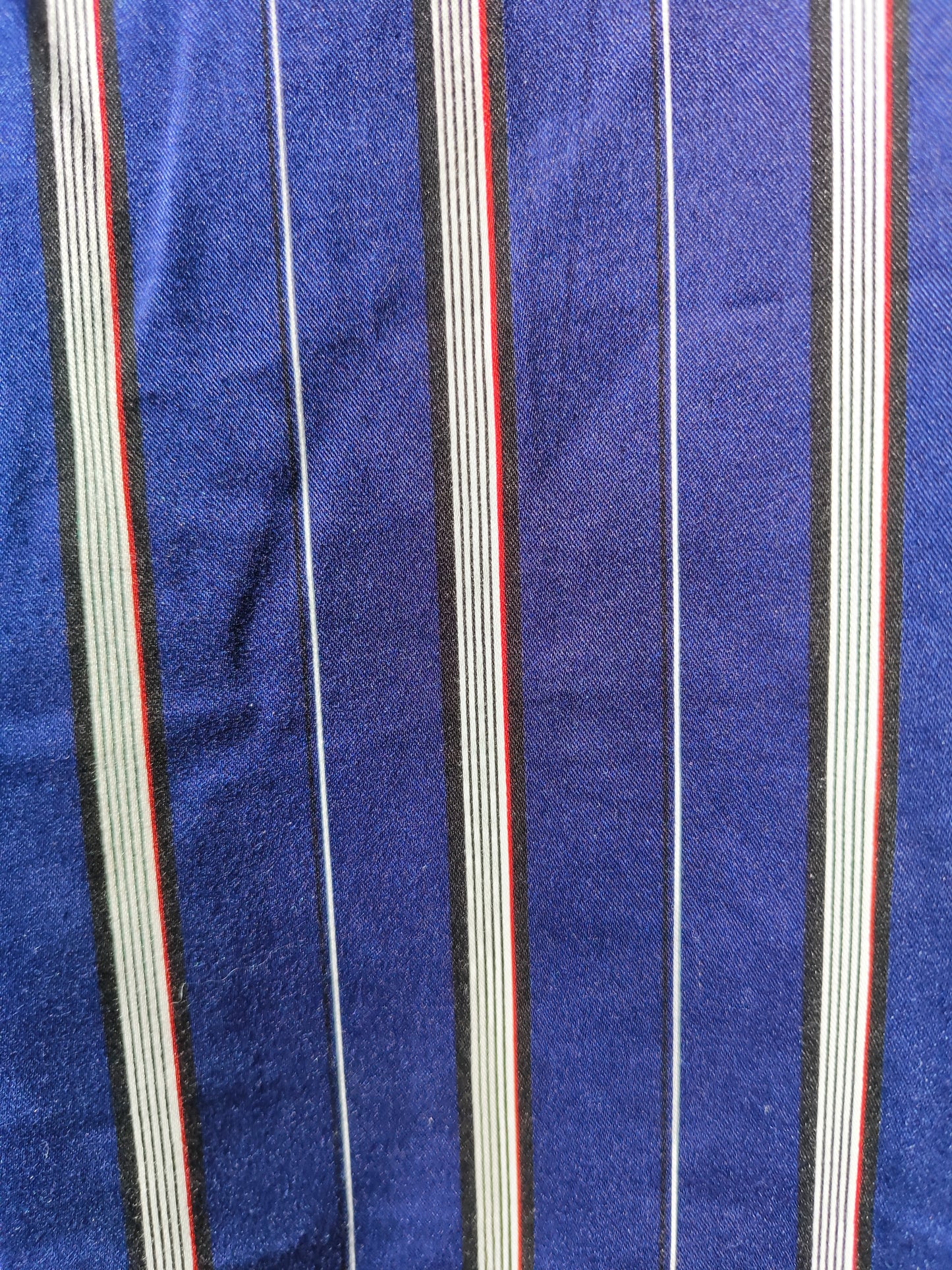 מכנסיים  אלגנטים כחולים פסים לבנים אדום דק - Image 5 by Golf